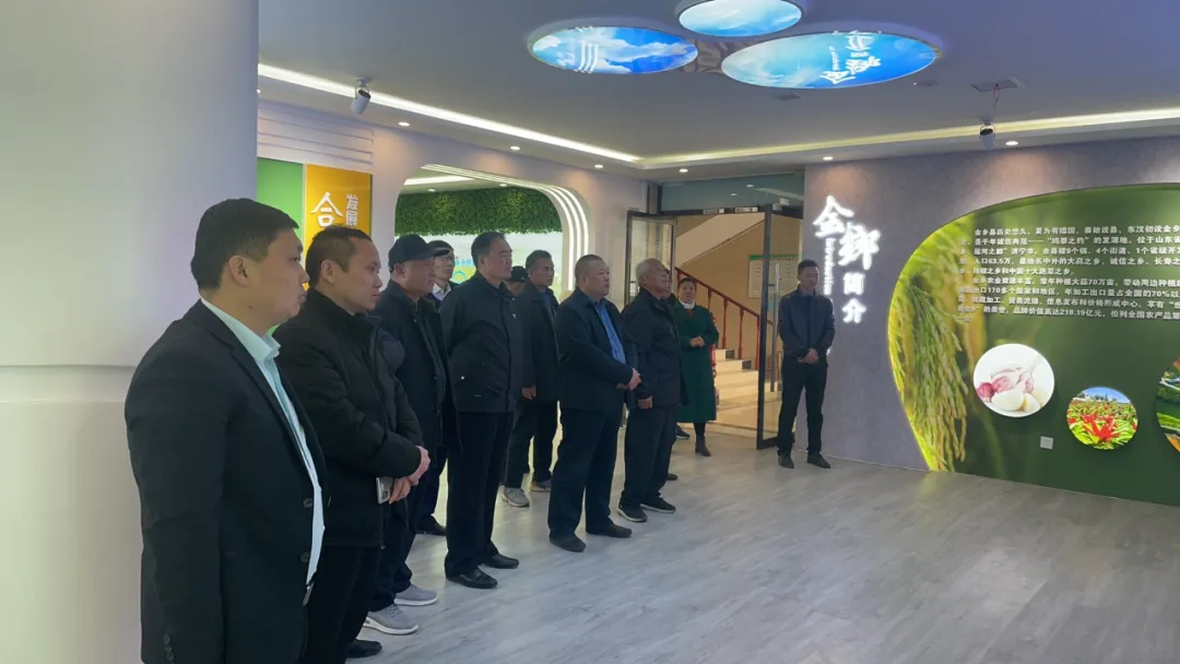 惠生农发集团领导一行来集团考察良种繁育及为农服务中心建设情况